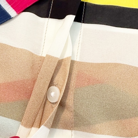 Alice + Olivia Bow Stripe Stretch Silk Top - XS - Picture 6 of 10